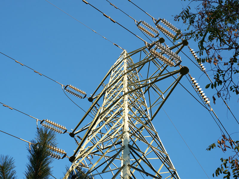 变频器：工业节能的“隐形冠军”与智能时代的动力引擎